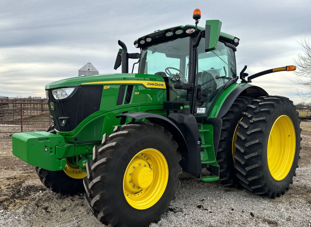2022 John Deere 6R195