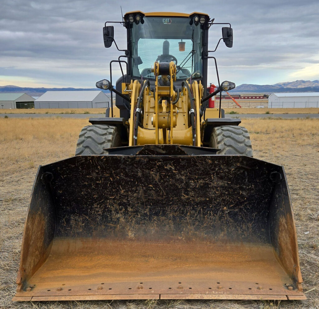 2023 Caterpillar 930M